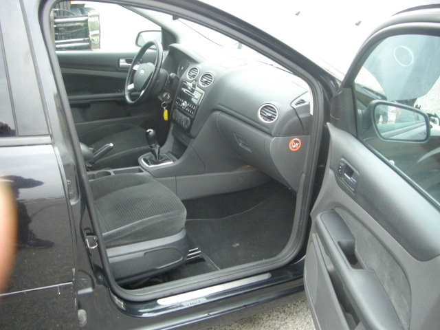 VISTA INTERIOR DERECHO FORD FOCUS GHIA 1.8 TDCI 115CV 