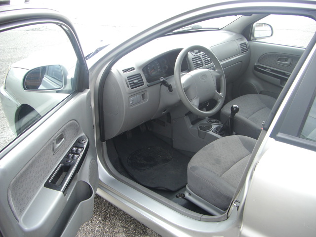 VISTA INTERIOR IZQUIERDO KIA RIO 1.6 I-S 100CV FAMILIAR
