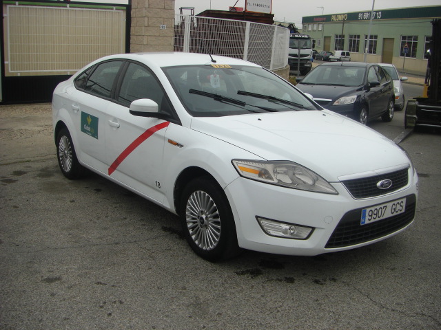 VISTA DELANTERA DERECHA FORD MONDEO 2.0 TDCI 140CV