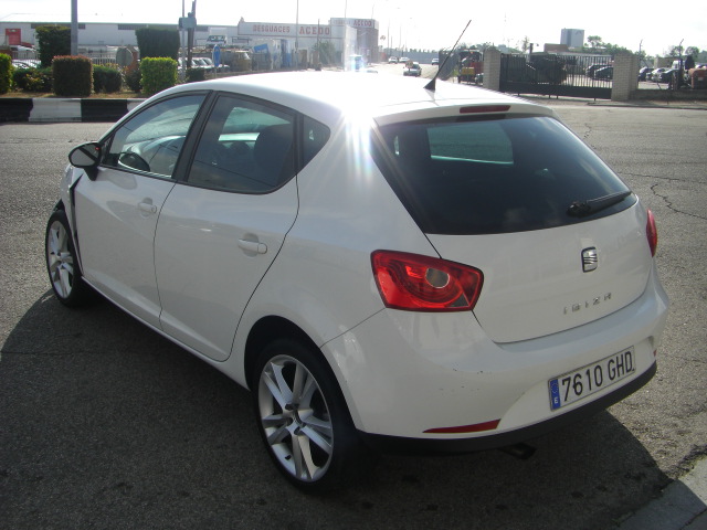 VISTA TRASERA IZQUIERDA SEAT IBIZA 1.9 TDI SPORT 105CV