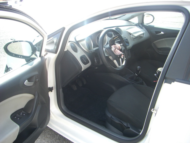 VISTA INTERIOR IZQUIERDO SEAT IBIZA 1.9 TDI SPORT 105CV