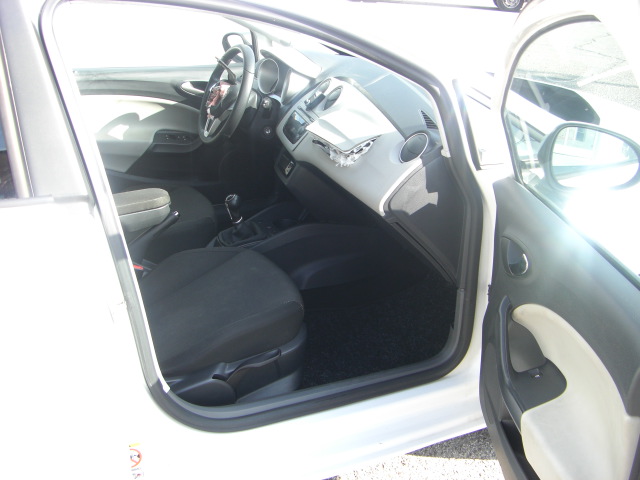 VISTA INTERIOR DERECHO SEAT IBIZA 1.9 TDI SPORT 105CV