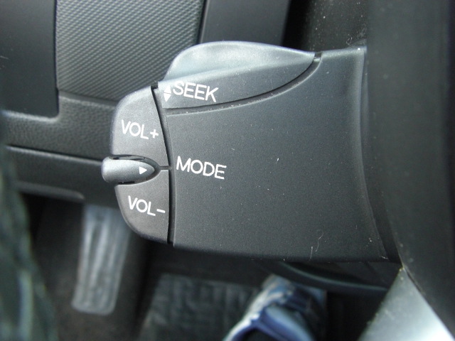 VISTA MANDOS AUDIO EN VOLANTE FORD MONDEO 2.0 TDCI 130CV