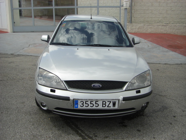 VISTA DELANTERA FORD MONDEO 2.0 TDCI 130CV