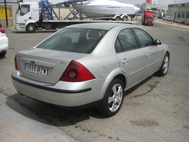 VISTA TRASERA DERECHA FORD MONDEO 2.0 TDCI 130CV