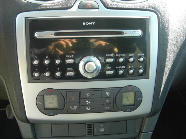 VISTA CD Y CLIMA FORD FOCUS SPORT 2.0 TDCI 136CV