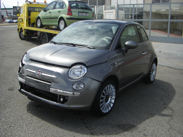 VISTA DELANTERA IZQUIERDA FIAT 500 I 1.2 70CV