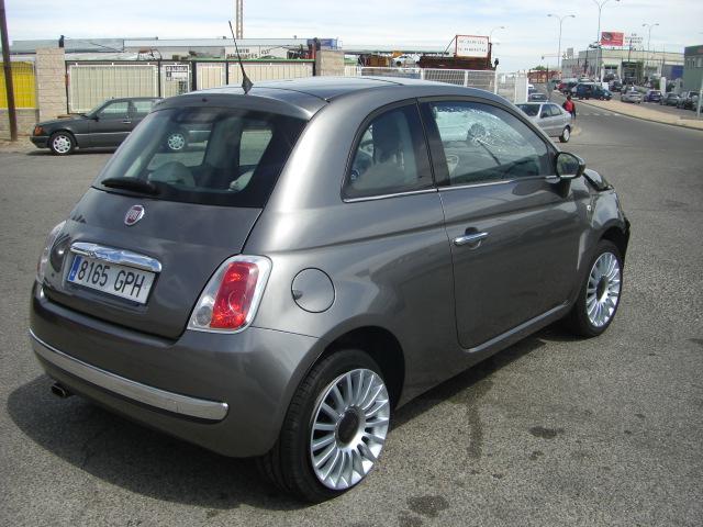 VISTA TRASERA DERECHA FIAT 500 I 1.2 70CV