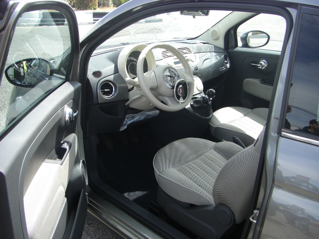 VISTA INTERIOR IZQUIERDO FIAT 500 I 1.2 70CV
