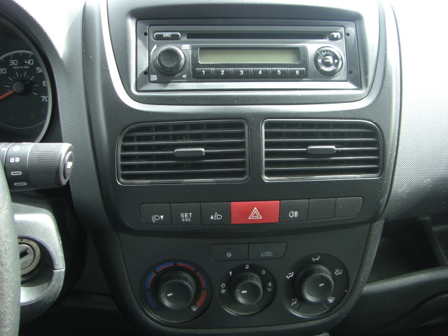 VISTA CD Y A/C FIAT DOBLO CARGO 1.3 MULTIJET 90CV