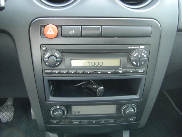 VISTA CD Y CLIMA SETA IBIZA 1.4 GASOLINA 75CV