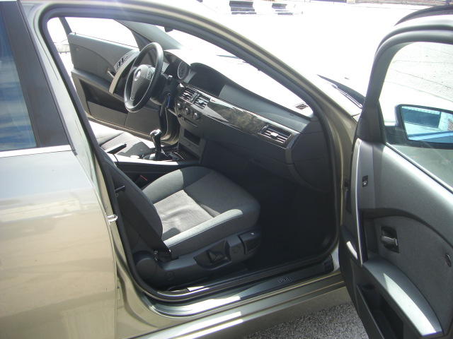 VISTA INTERIOR DERECHO BMW 530D 3.0 217CV