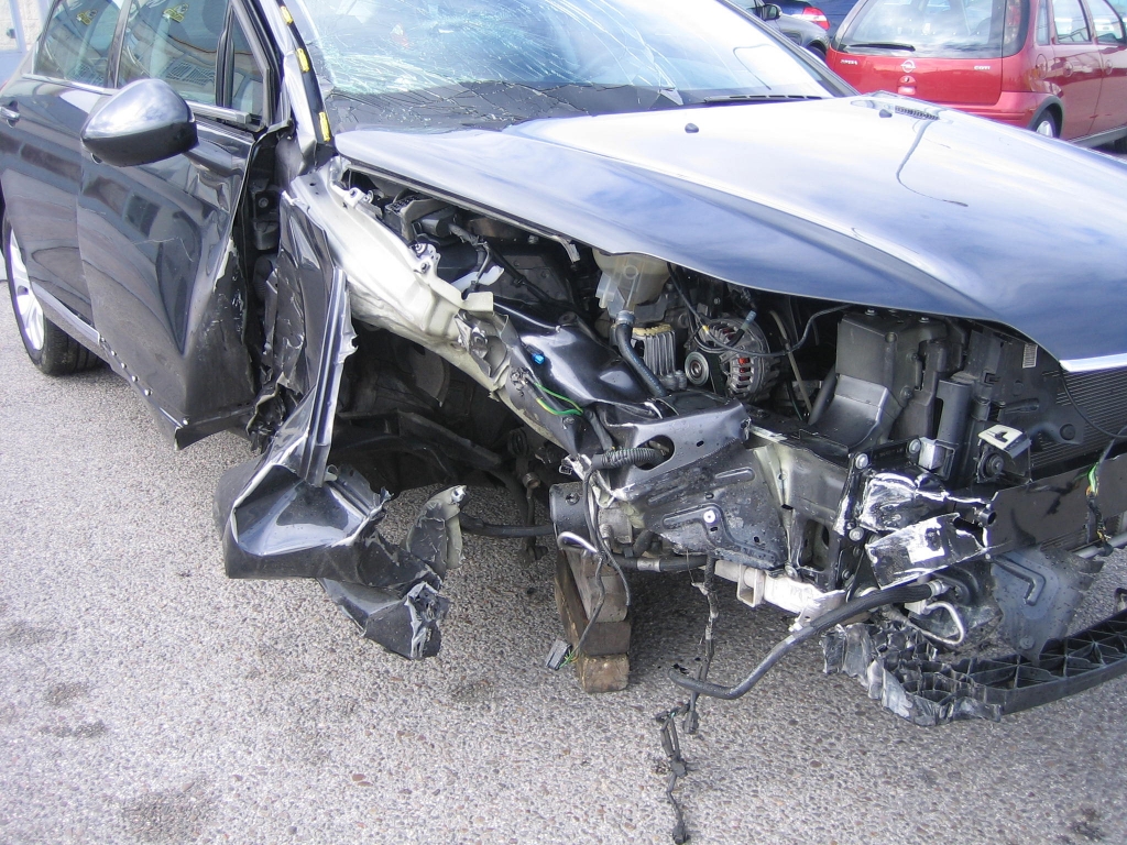 VISTA GOLPE CITROEN C-5 2.0 HDI SPORT 140CV