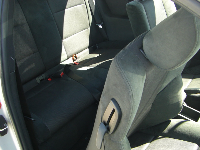 VISTA INTERIOR TRASERO BMW COMPAQ 320TD 150CV PACK M