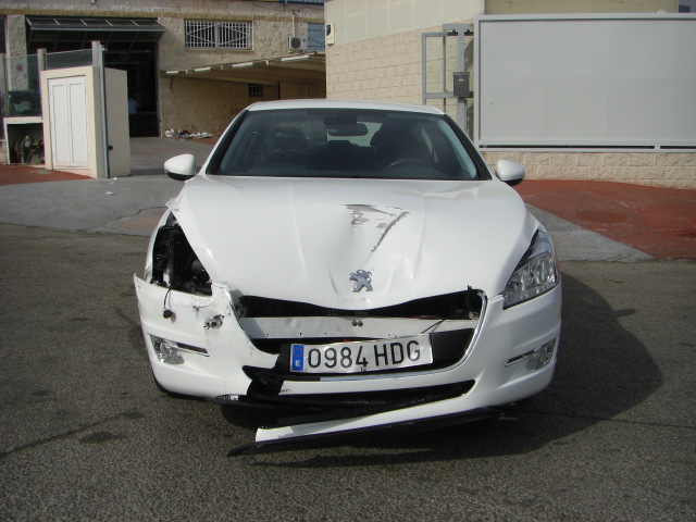 VISTA DELANTERA PEUGEOT 508 BLINE 1.6 HDI 111CV AUTOMATICO