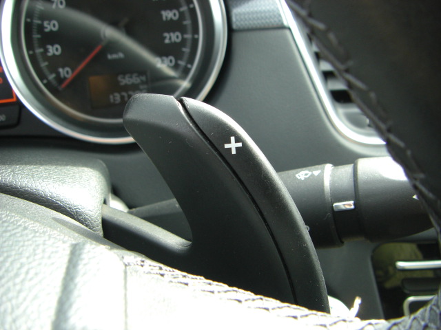 VISTA LEVAS EN VOLANTE PEUGEOT 508 BLINE 1.6 HDI 111CV AUTOMATICO