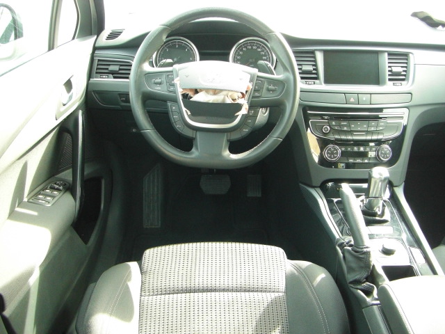 VISTA SALPICADERO PEUGEOT 508 BLINE 1.6 HDI 111CV AUTOMATICO