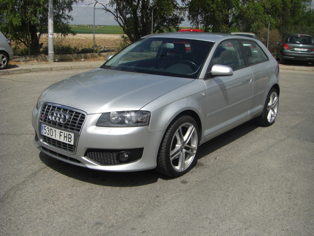VISTA DELANTERA IZQUIERDA AUDI A-3 2.0 TDI 140CV