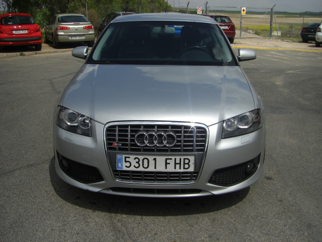 VISTA DELANTERA AUDI A-3 2.0 TDI 140CV