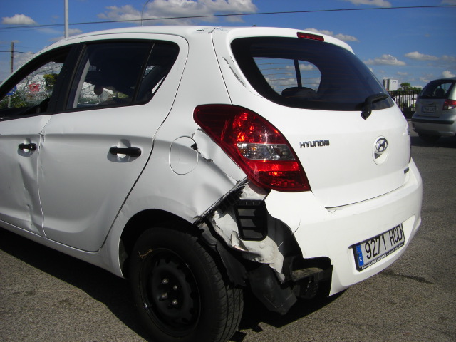 VISTA GOLPE TRASERO IZQUIERDO HYNDAI I-20 CLASSIC 1.4 CRDI 75CV