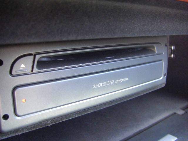 VISTA NAVI VISTA DELANTERA DERECHA RENAULT VELSATIS 3.0 CDTI 177CV AUTOMATICO