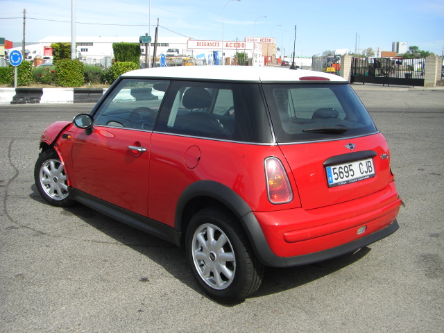 VISTA TRASERA IZQUIERDA MINI ONE 1.4 D 75CV 6V