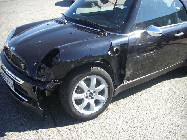 vista golpe MINI COOPER CABRIO 1.6 GASOLINA 115CV AUTOMATICO