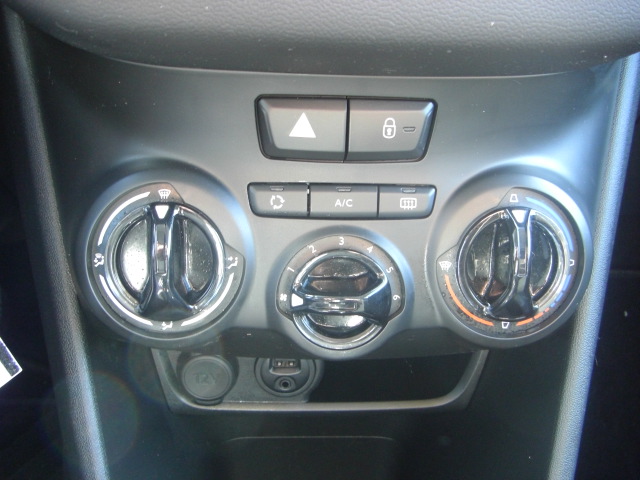 vista a/c PEUGEOT 208 E STYLE 1.6 HDI 92CV