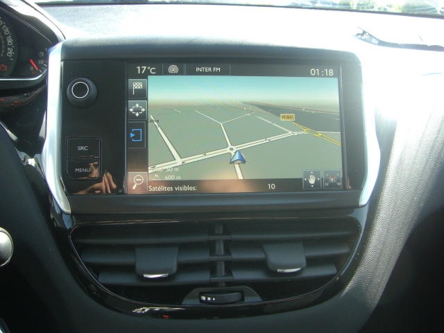 vista navegador PEUGEOT 208 E STYLE 1.6 HDI 92CV