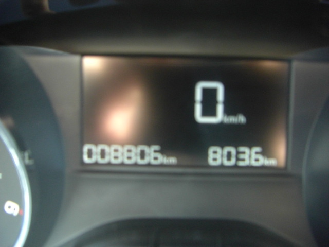 vista km PEUGEOT 208 E STYLE 1.6 HDI 92CV 