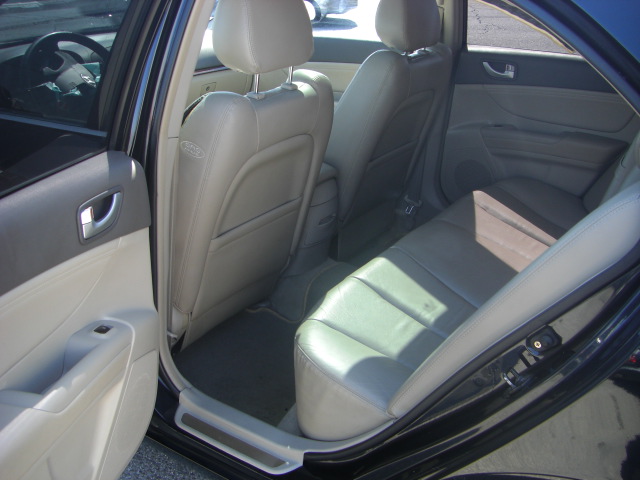 vista interior trasero 2 HYNDAI SONATA 2.0 CRDI 140CV