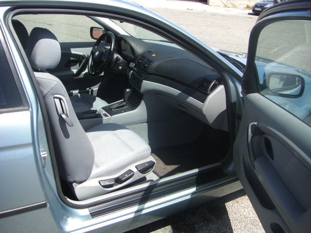vista interior derecho BMW 318 TI COMPAQ 2.0 AUTOMATICO 143CV