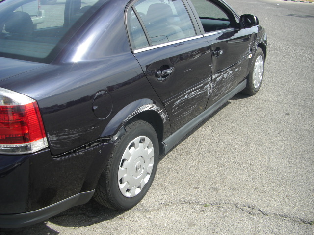 vista golpe OPEL VECTRA 1.9 CDTI 150CV