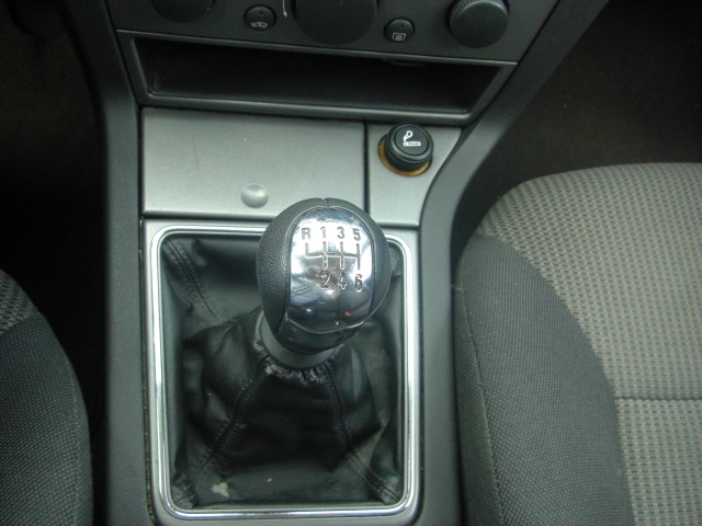 vista cambio OPEL VECTRA 1.9 CDTI 150CV