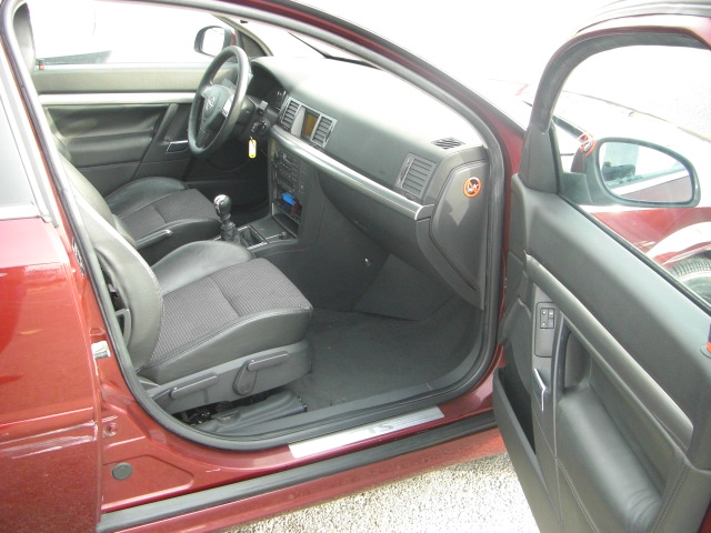 vista interior derecho OPEL VECTRA 2.2 GTS 125CV
