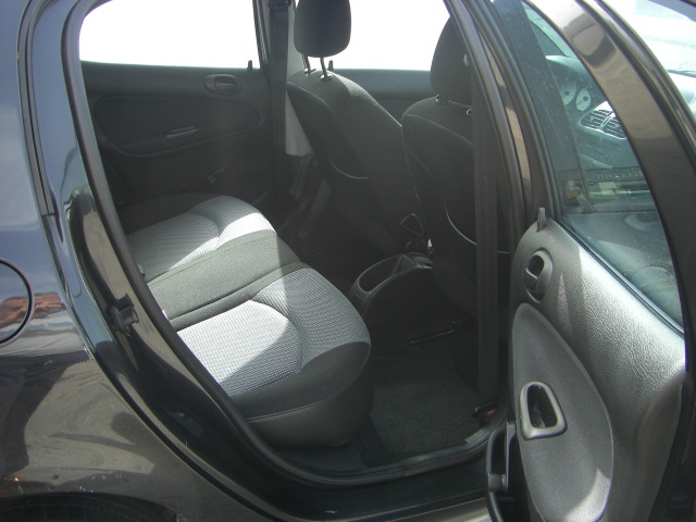 vista interior trasero 2 PEUGEOT 206 1.4 XLINE 68CV