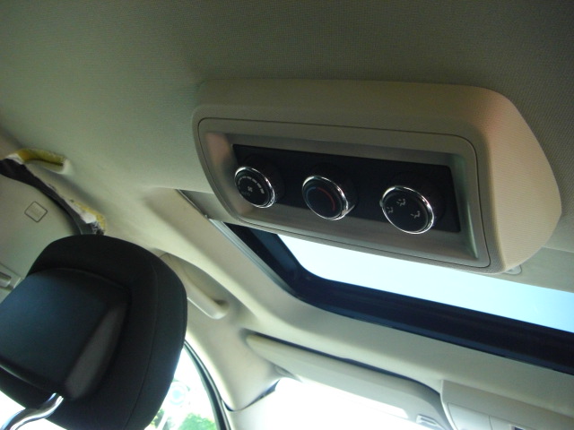 vista mandos clima asientos traseros FIAT FREEMONT 2.0 JTD 140CV 7PLAZAS