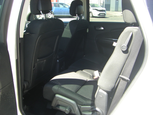 vista interior trasero FIAT FREEMONT 2.0 JTD 140CV 7PLAZAS