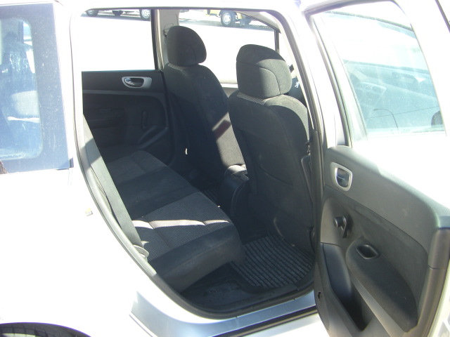 vista interior trasero 2 PEUGEOT 307 SW 1.6 XR PLUS HDI 110CV