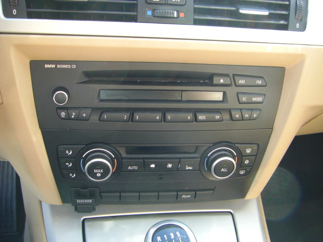 vista cd y clima BMW 318D 2.0 143CV