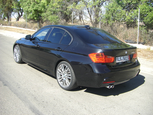 vista trasera izquierda BMW 330D 3.0 258CV PACK M AUTOMATICO