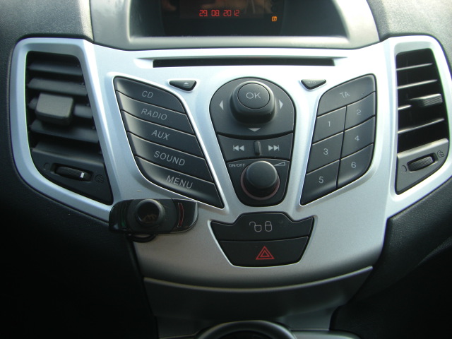 vista cd FORD FIESTA 1.4 TDCI TREND 68CV