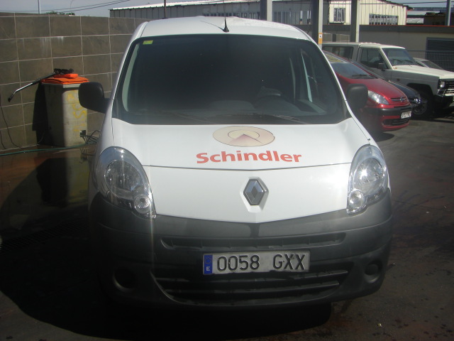 vista delantera RENAULT KANGOO INDUSTRIAL CONFORT 1.5 DCI 70CV