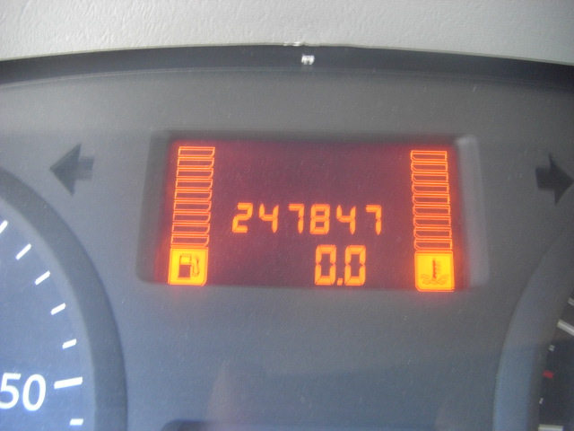 vista km RENAULT TRAFIC 1.9 DCI 100CV