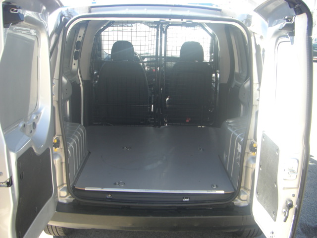 vista caja PEUGEOT BIPPER 1.3 HDI INDUSTRIAL 75CV