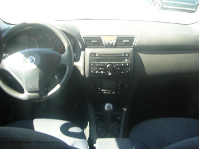 vista salpicadero FIAT STILO 1.9 JTD 115CV