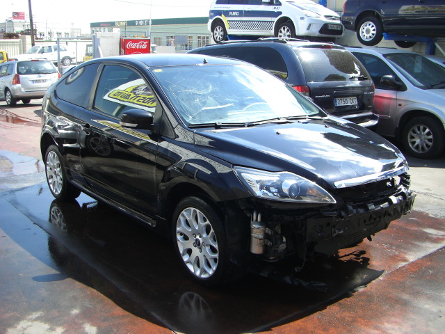 vista delantera derecha FORD FOCUS LA TVALA 1.8 TDCI 115CV