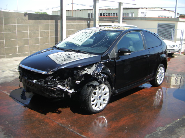 vista delantera izquierda FORD FOCUS LA TVALA 1.8 TDCI 115CV