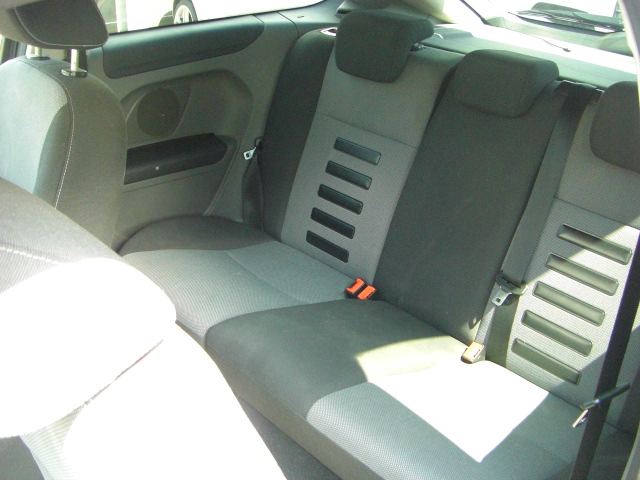 vista interior trasero FORD FOCUS LA TVALA 1.8 TDCI 115CV