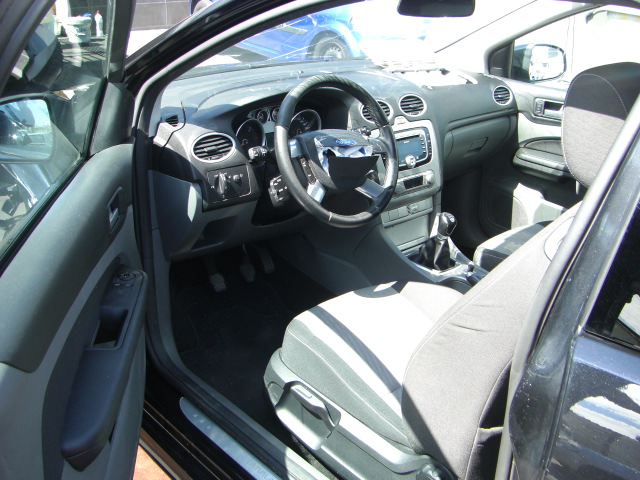 vista interior izquierdo FORD FOCUS LA TVALA 1.8 TDCI 115CV